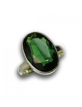 Bague en pierre de quartz vert