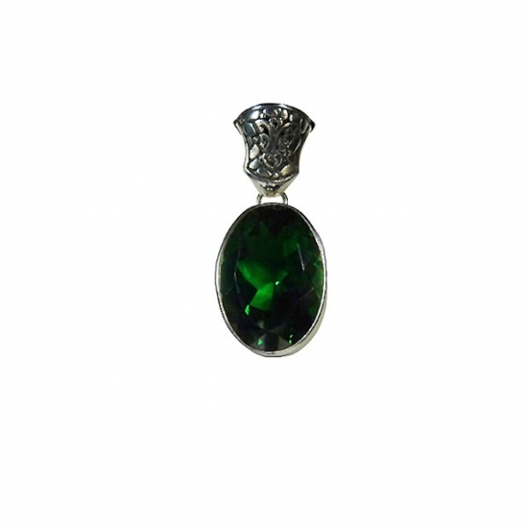 Magnifique quartz vert, pendentif argent