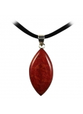 Pendentif argent et gorgone rouge en forme d'amande