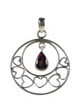 Pendentif grenat ajouré coeurs