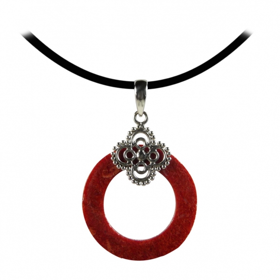 Pendentif anneau en gorgone et argent