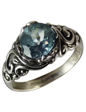 Bague topaze bleue orientale